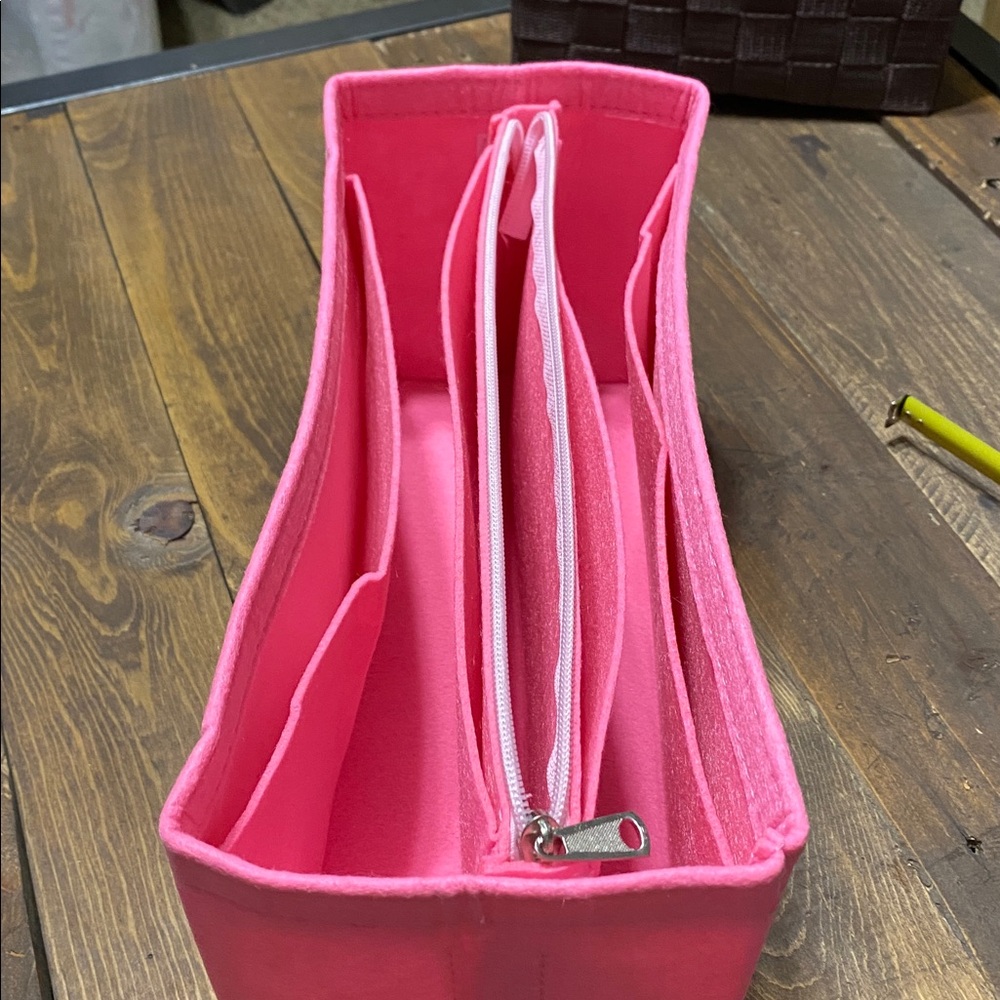 Felt Handbag Organizer Insert Pink 12”x5”x6” NWT